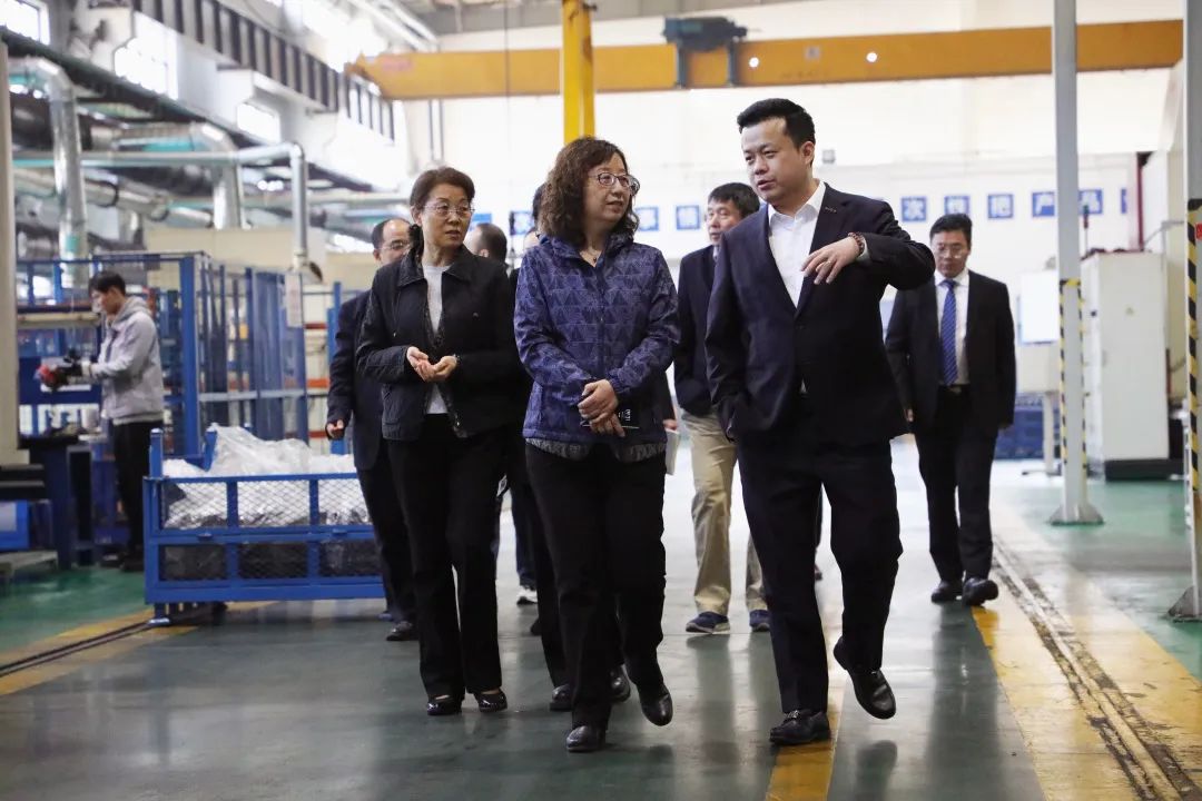 中通协减变速机分会调研组重视来菲律宾欧博(股份)有限公司官网股份走访调研